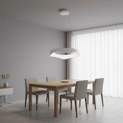 Moderan led luster sa daljinskim upravljacem