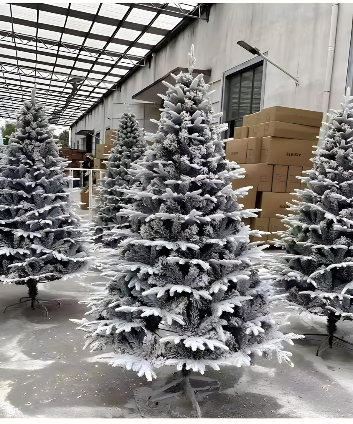 Novogodišnja snežna jelka 150cm - brza dostava